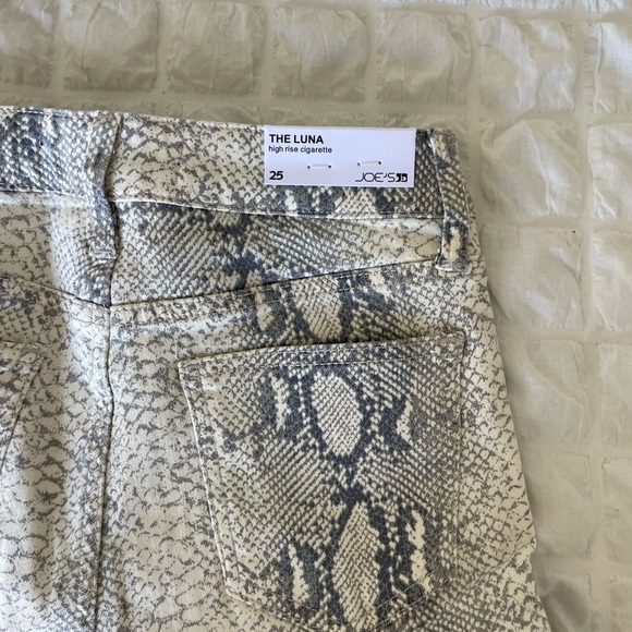 Joe's Jeans The Luna high rise cigarette in pristine snake - Picture 9 of 12